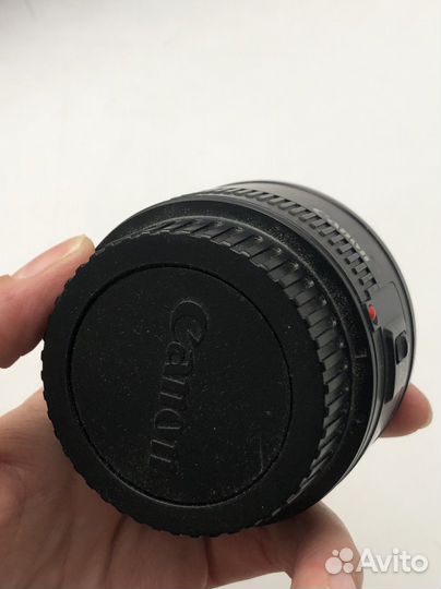 Объектив Canon EF 50mm f 1/8 II