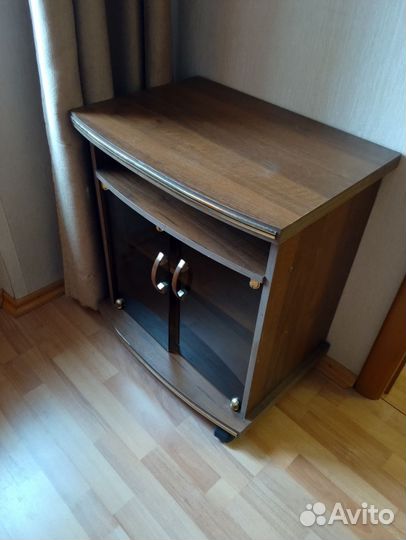 Тумба под телевизор бу