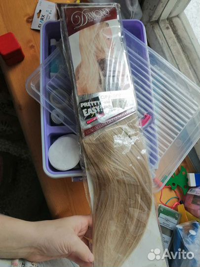 Волосы на заколках