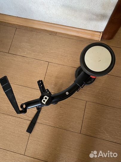 Ось коляски