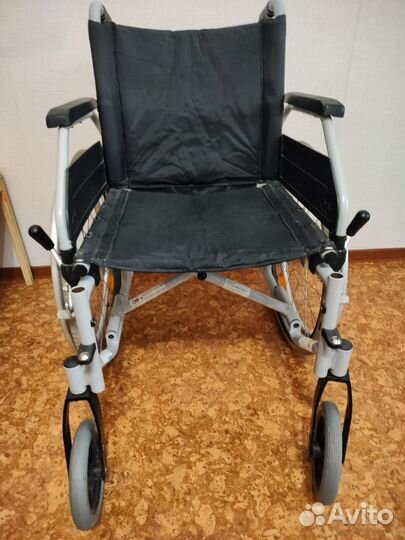 Инвалидная коляска, инвалидное кресло
