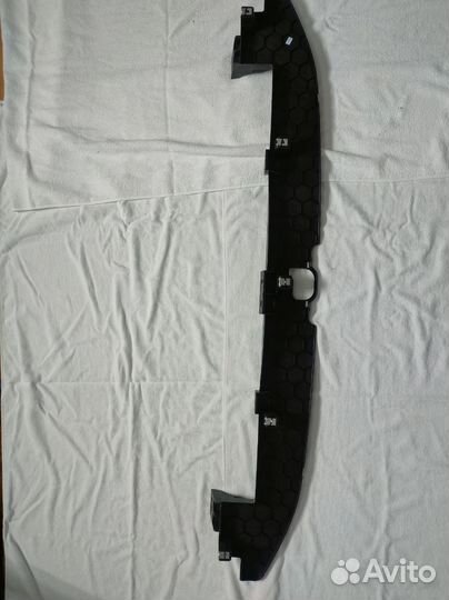 Нижний усилитель бампера переднего Москвич 3