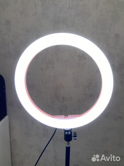 Кольцевая лампа 28 см