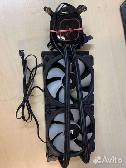 Система водяного охлаждения для процессора Corsair