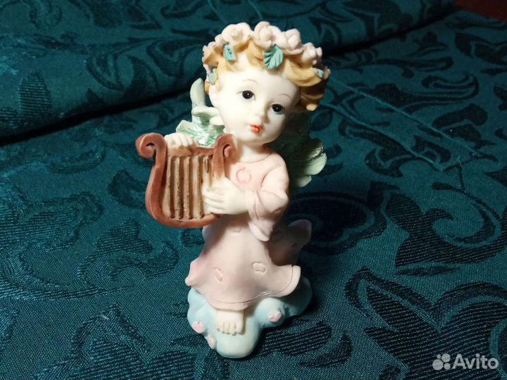 Статуэтка ангелочек