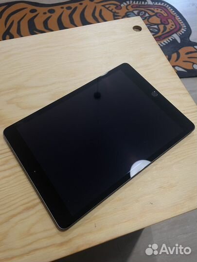 iPad 2019 32 г
