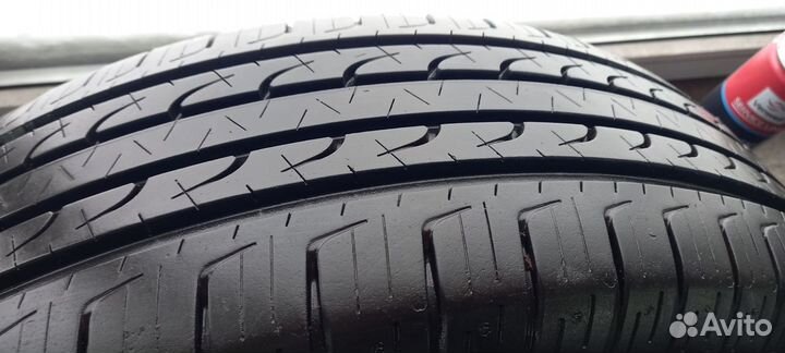 Goodyear EfficientGrip 215/65 R16 98H
