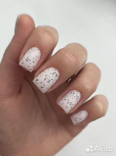 Маникюр и педикюр