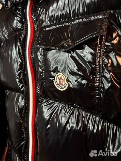 Пуховик Moncler глянец