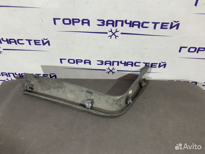 Обшивка двери багажника Opel Astra Gtc 2004-2008