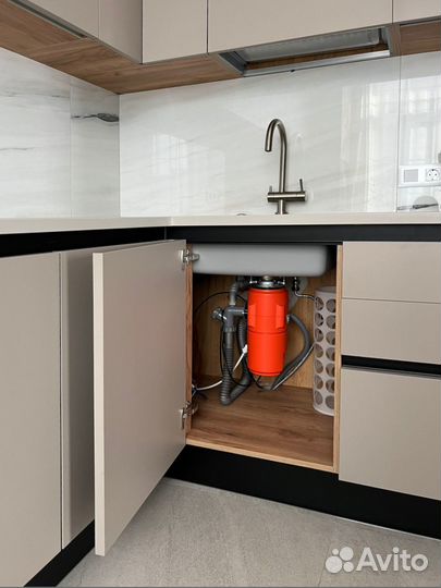 П образная кухня на заказ. Фабрика