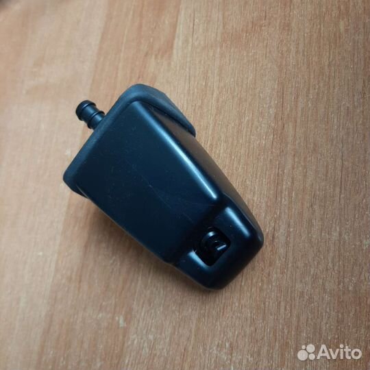 Форсунка омывателя фар toyota rav 4