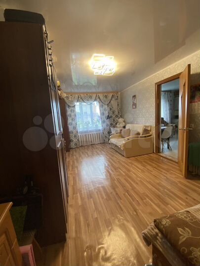 Комната 32,6 м² в 2-к., 3/5 эт.