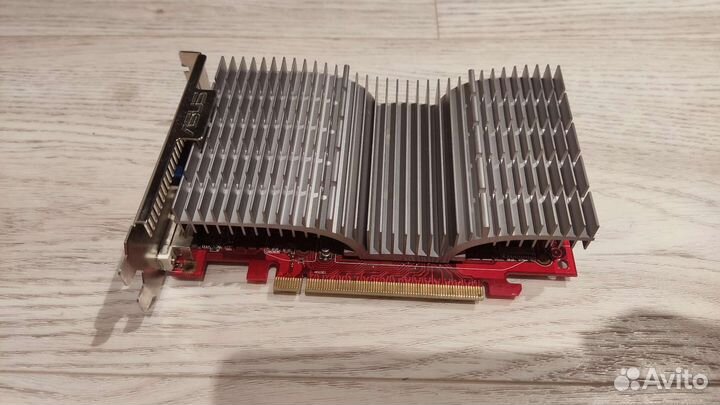 Asus Radeon Hd 5570 Silent