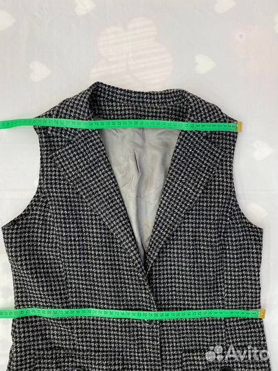 Пиджак женский 42-44 без рукавов