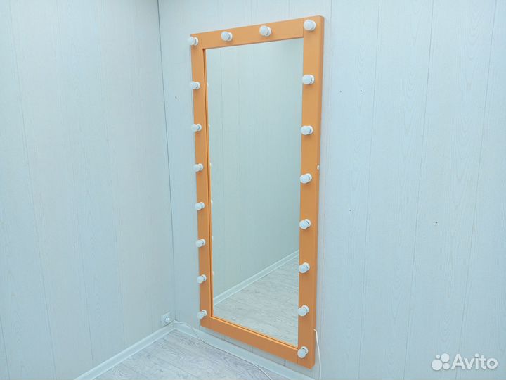Зеркало в полный рост С подсветкой