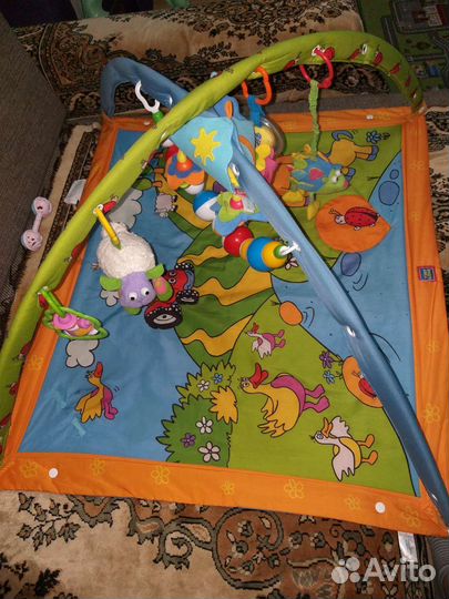 Развивающий коврик