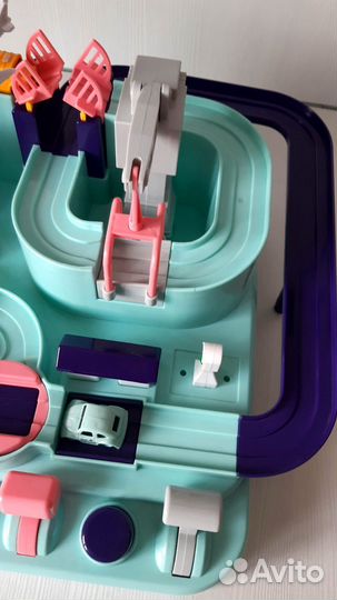 Автотрек с кнопками управления