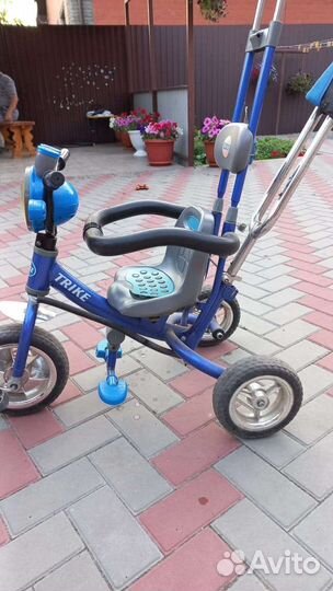 Детский велосипед с ручкой