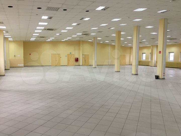 Торговая площадь, 1100 м²