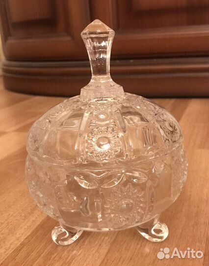 Ваза для фруктов с крышкой, конфетница