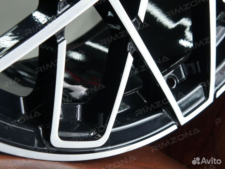Литые диски R21 на BMW. Арт3345