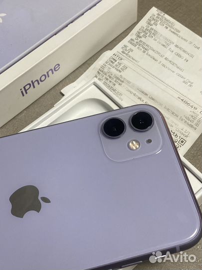 iPhone 11, 64 ГБ