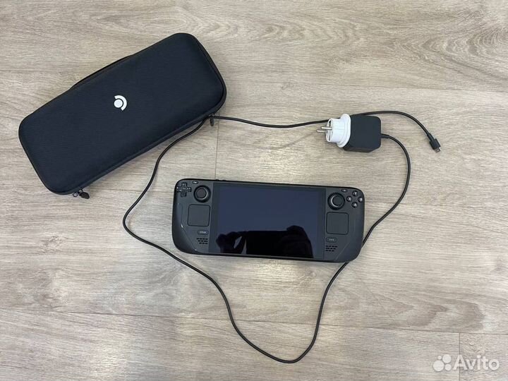 Valve steam deck 64 gb + Samsung sdxc Card 256GB