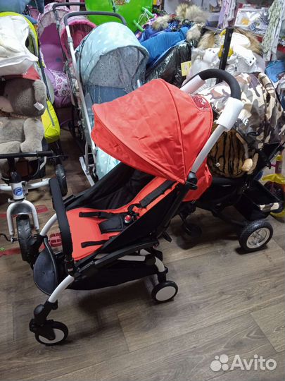 Прогулочная коляска