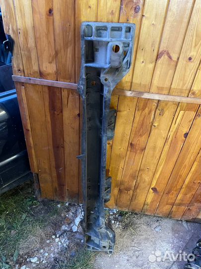 Усилитель бампера Subaru Forester SF5 (рестайлинг)