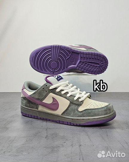 Кроссовки Nike Dunk low