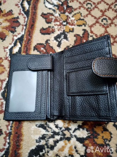 Бумажник мужской кожаный