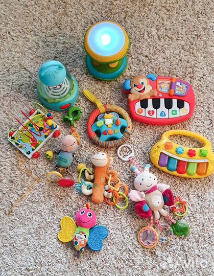 Игрушки для малышей,музыкальные