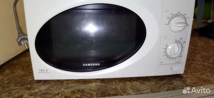 Микроволновая печь Samsung на запчасти