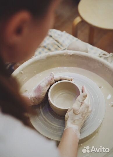 Мастер-класс по керамике гончарный круг или лепка