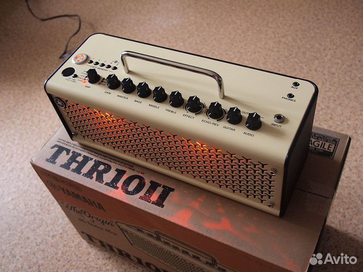 Yamaha THR10II комбоусилитель