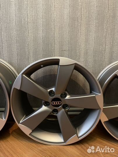 Диски r17 Audi Rotor