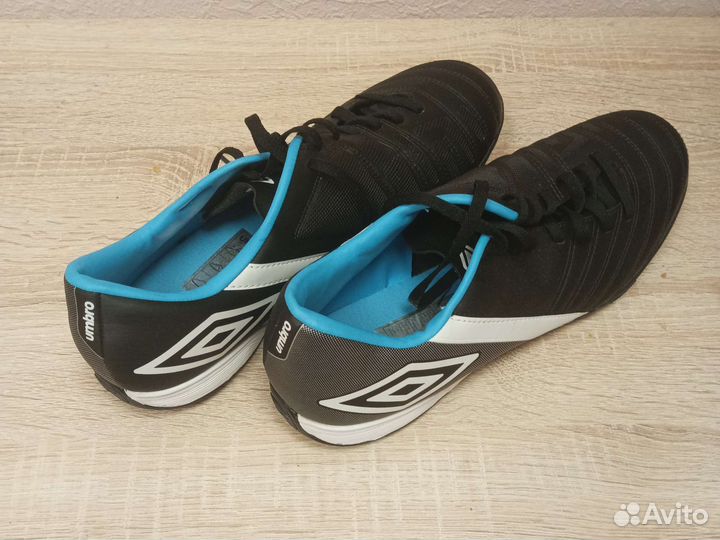 Бутсы для зала Umbro