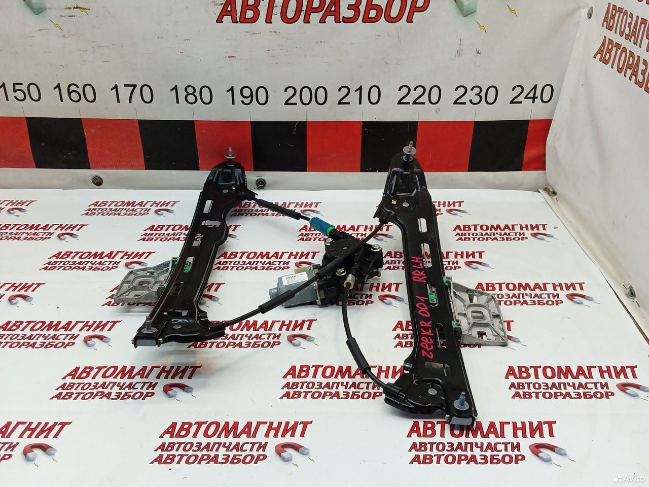 Стеклоподьемник задний левый Zeekr 001