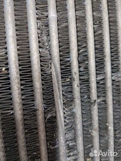 Радиатор интеркулера Nissan Almera N16, 2005