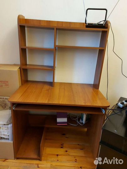 Компьютерный стол