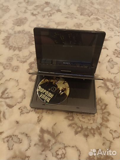 Портативный DVD проигрыватель Sony