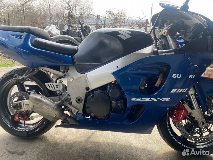 Мотоцикл Suzuki