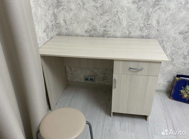 Стол письменный Ронда стп