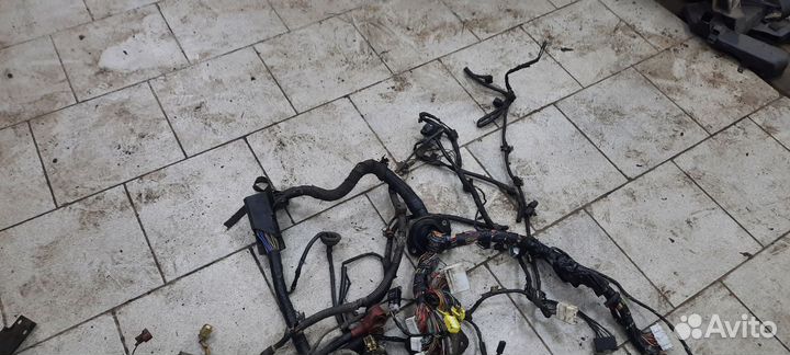 Проводка моторного отсека pajero 3 рест