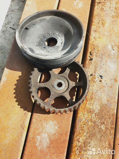 Запчасти на Логан