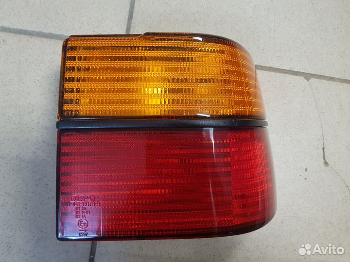 Фонарь задний наружный правый VW vento 91-97