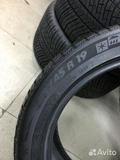 Michelin Pilot Alpin PA4 255/45 R19 и 285/40 R19