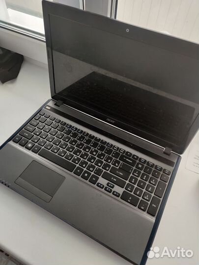 Ноутбук, смартфон, муз.центр