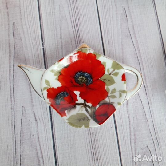 Фарфоровый чайный набор